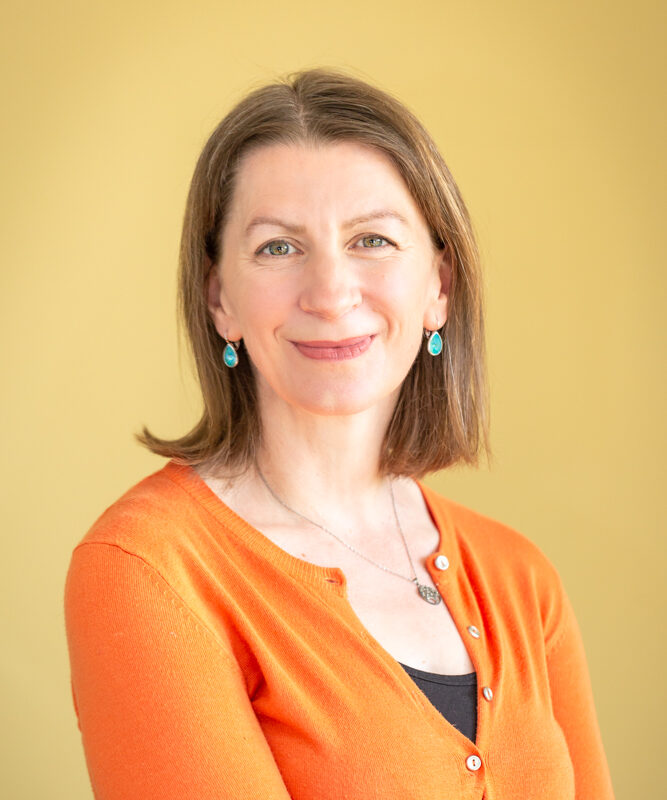 Emma Guthrie Headshot